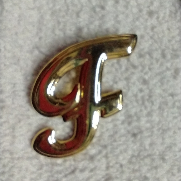 Goldtone f initial brooch approx. 1.25 long - Picture 2 of 3